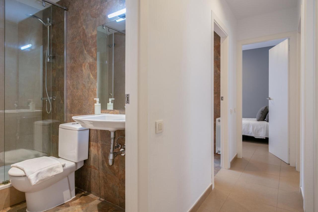 Apartment Inside Salva Barcelona