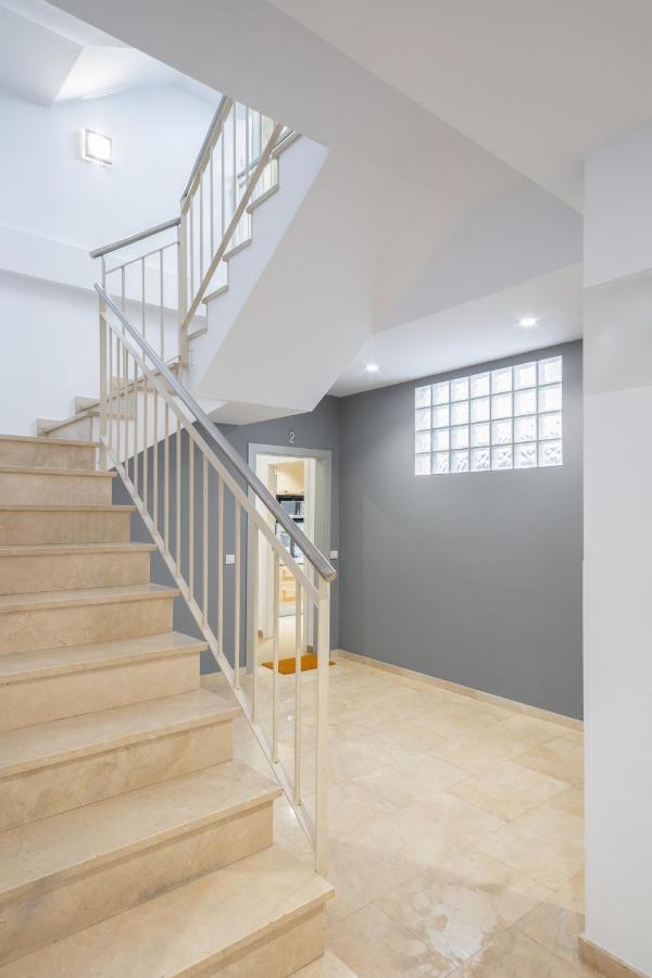 Apartment Inside Salva *